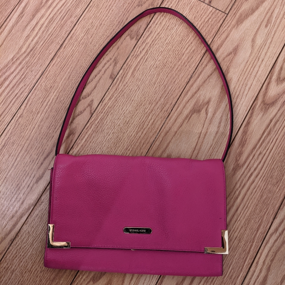 Michael Kors Clutch (Removable Strap)